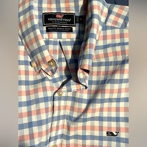 Vineyard  Vines Plaid Button Down Dress Shirt